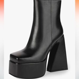 wetkiss Black Ankle Chunky Platform Boots size 7